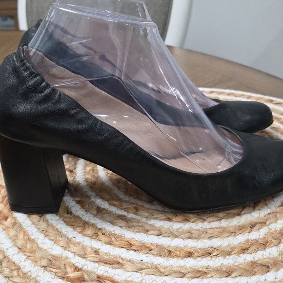 Authentic M.Gemi black Leather Heeled Ballet Shoes, Size 38 - Picture 2 of 8